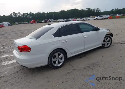 2015 Volkswagen Passat 1.8T Limited Edition from USA, damaged, VIN 1VWAS7A36FC106392